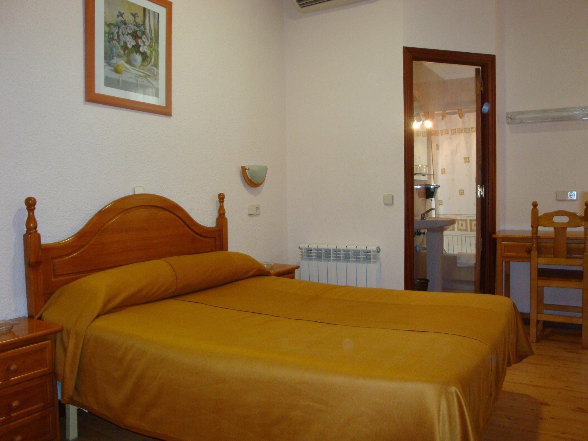 Hostal Zamora Madrid Buitenkant foto